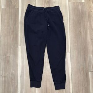 UNIQLO Women’s Navy Jogger Sweatpants
